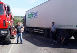 Возле Новой Одессы произошло жуткое ДТП в котором лоб в лоб столкнулись фура и легковушка (Фото)